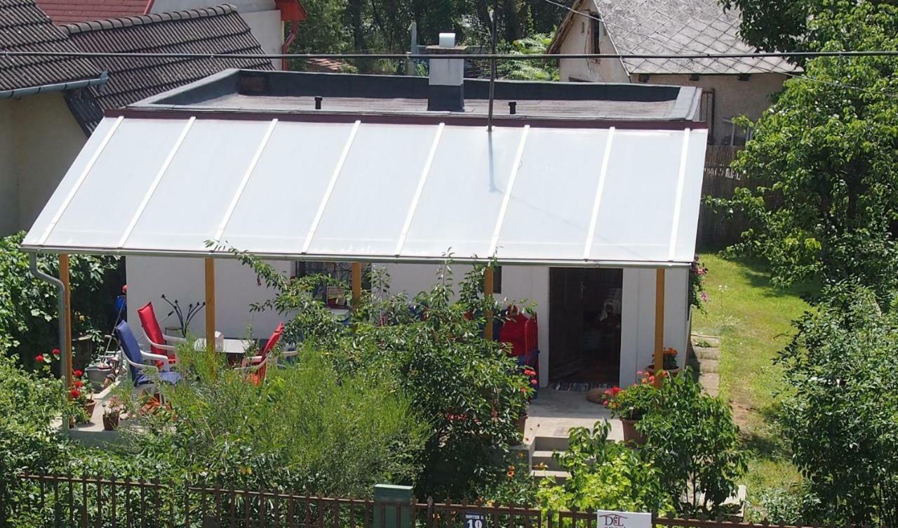 Deel Apartman Nyíregyháza 外观 照片